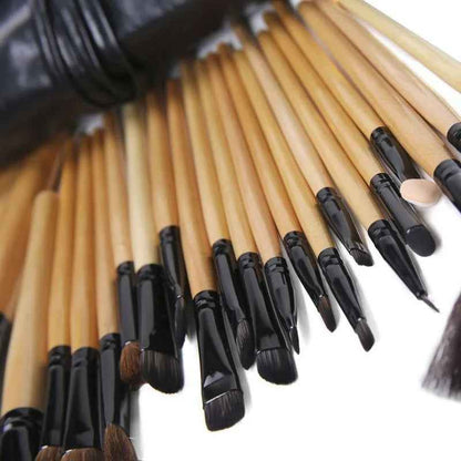 Professional Makeup Brush Set - 24 Pieces for Flawless Application
